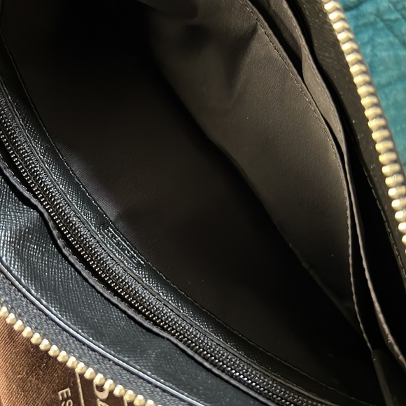 Coach zippered wallet/wristlet - Picture 8 of 13